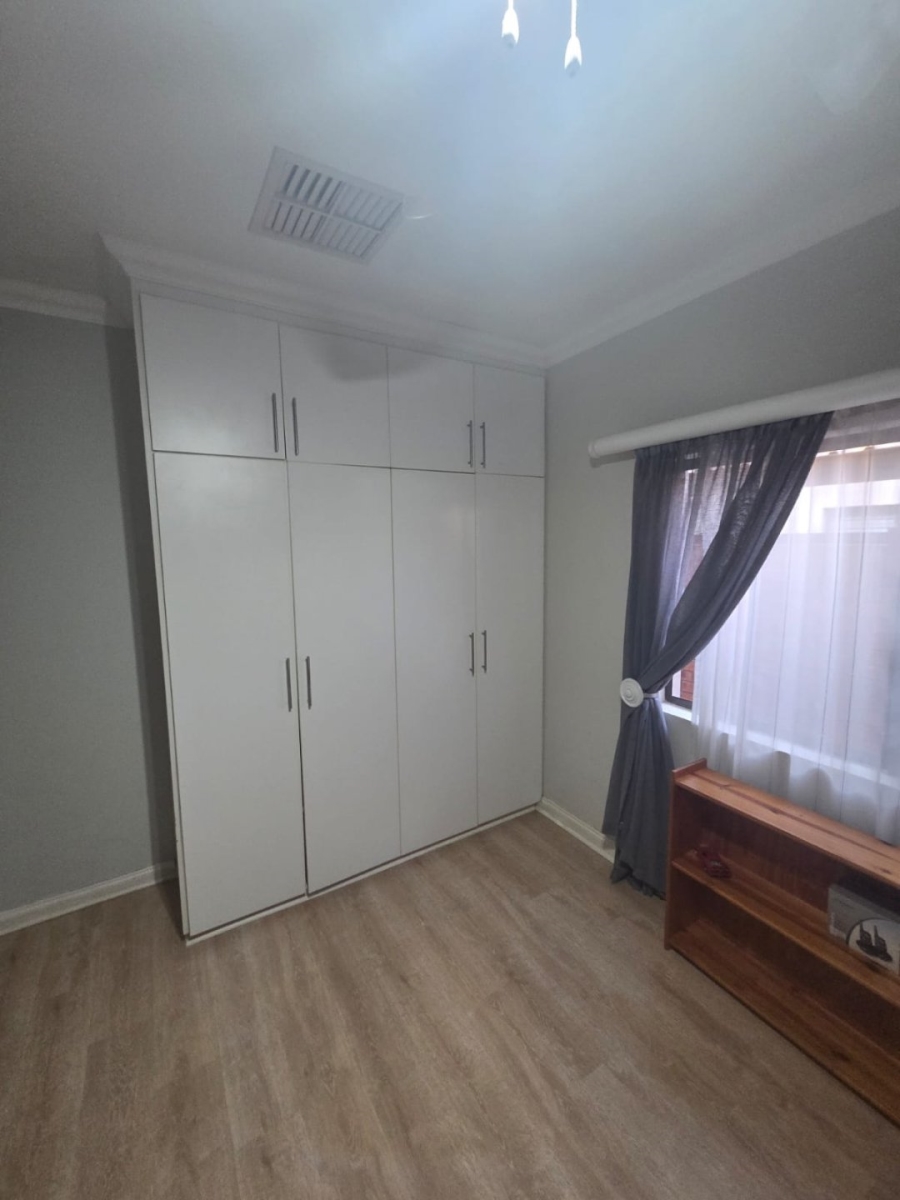 To Let 2 Bedroom Property for Rent in Hadison Park Northern Cape